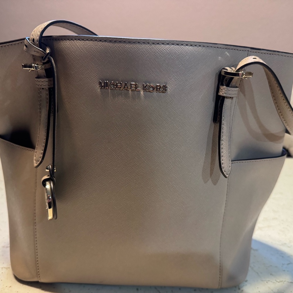 Michael Kors Cream Tote Bag